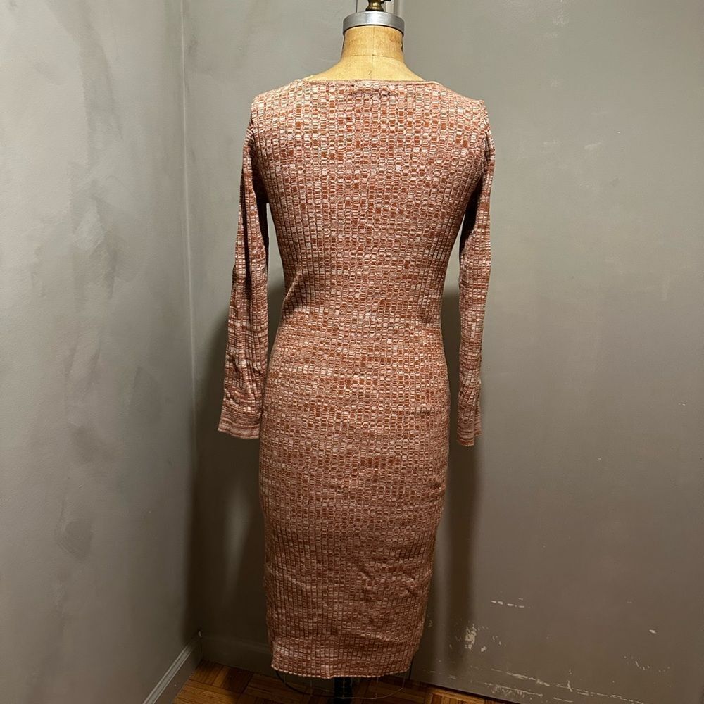 Spring knit dress - Picture 5 of 5